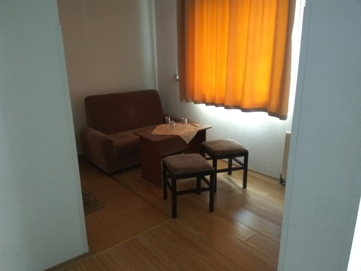 Family Hotel Blazhi Sandanski Exterior photo